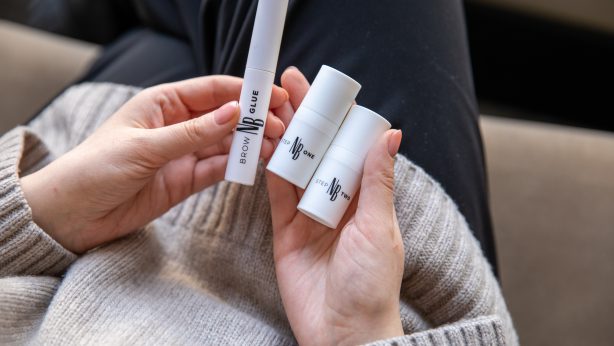 TESTING Nanobrow Lamination Kit – Πώς να κάνετε πλαστικοποίηση φρυδιών στο σπίτι;