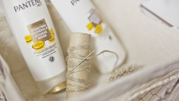 Η Έξυπνη Pantene Pro-V Σαμπουάν Νερού:συναρμολογούνται για το Καλύτερο Αποτέλεσμα για τα μαλλιά